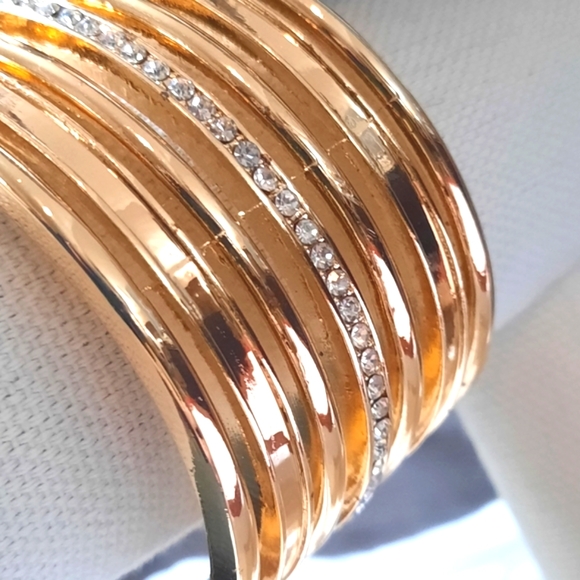 Beautiful RSVP Cuff Bracelet - Picture 2 of 10